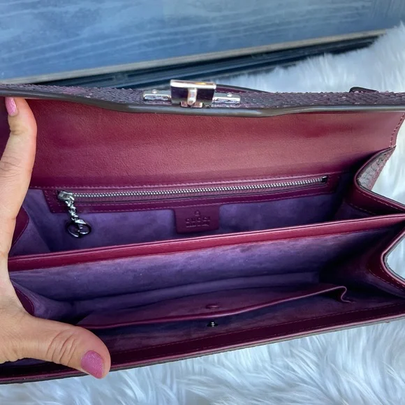 Rare GUCCI Python Small Lady Lock Clutch - Picture 15 of 17